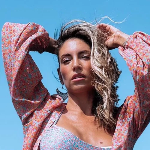 Αθηνά Οικονομάκου | Μοιράστηκε για πρώτη φορά το μυστικό πίσω από το "αγαλματένιο" της κορμί