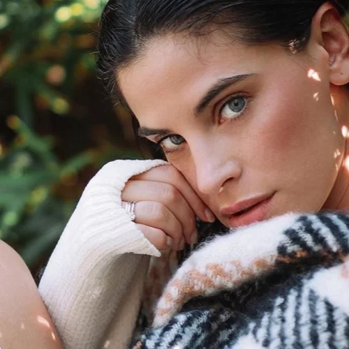 Θυμάσαι την πρώτη τηλεοπτική εμφάνιση της Χριστίνας Μπόμπα πριν αρκετά χρόνια;