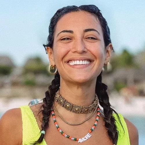 Η Ευγενία Σαμαρά υιοθέτησε το makeup trend που αποθεώνουν σχεδιαστές και influencers