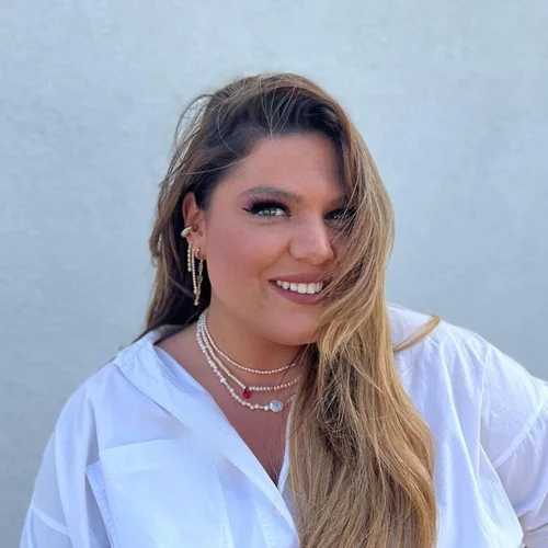 Η Δανάη Μπάρκα είναι έτοιμη να επιστρέψει στο MEGA! Δείτε το πρώτο teaser