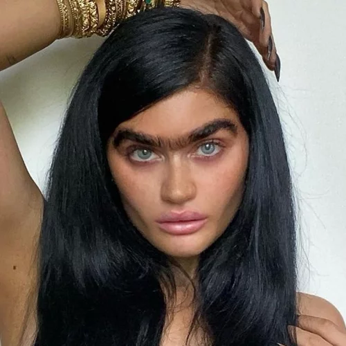 Σοφία Χατζηπαντελή | Μάθαμε το μυστικό για τα τόσο λεία, λαμπερά μαλλιά της