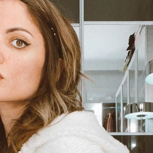 Μαίρη Συνατσάκη | Η νεογέννητη κόρη της έκανε τα πρώτα της εμβόλια και αυτή ήταν η αντίδρασή της