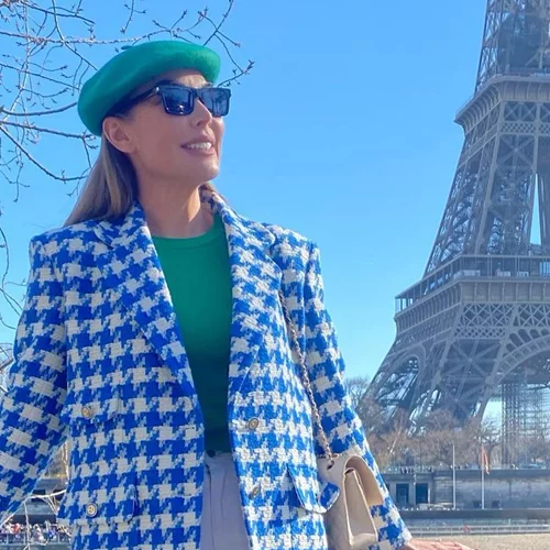 Τατιάνα Στεφανίδου | Η φωτογραφία μπροστά από τον Πύργο του Άιφελ και το παριζιάνικο outfit που ενθουσίασε τους fans της