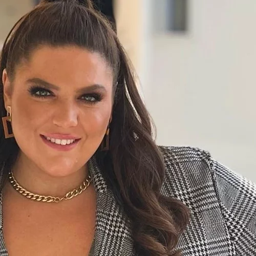 Δανάη Μπάρκα | "Είμαι μέσα στο ντους, αρχίζω και κλαίω με λυγμούς, παγώνω"