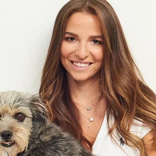 Μπορεί να ανήκει στην οικογένεια Λάτση, αλλά είναι μία από εμάς | Η Εριέττα Κούρκουλου Λάτση ενθουσίασε με την τελευταία της εμφάνιση