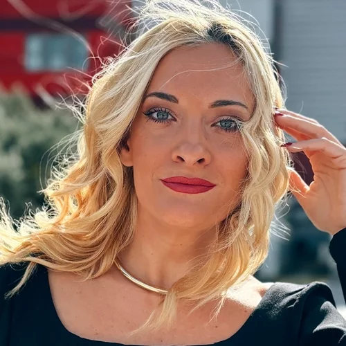 Ναταλία Αργυράκη | Το all time favourite άρωμά της είναι μυστηριώδες και πολύ αισθησιακό