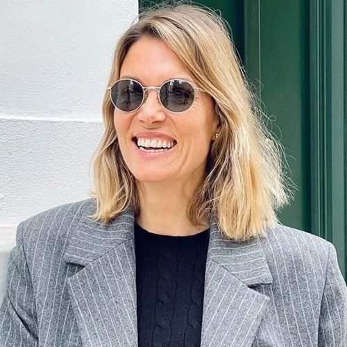 Βίκυ Καγιά | "Αν με δυσκόλεψε ότι ο Ηλίας είχε ήδη παιδιά; Ξαφνικά βρέθηκα με δύο παιδιά, δεν ήξερα από πού να φύγω, τι να κάνω"