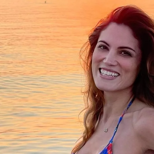 Η Μαίρη Συνατσάκη με πιο φουσκωμένη κοιλιά από ποτέ | Η νέα φωτογραφία στον έκτο μήνα της εγκυμοσύνης