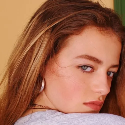 Γαία Μερκούρη | Ανοιξιάτικο ταξίδι στην Πορτογαλία χωρίς τον Άγγελο Λάτσιο