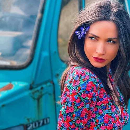 Kατερίνα Γερονικολού | Η σέξι εμφάνιση με εφαρμοστό φόρεμα