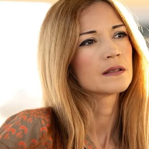 Η Ιωάννα Παππά πιο όμορφη από ποτέ, σε μία σπάνια δημόσια εμφάνιση με τον σύζυγό της, Κώστα Πάντο