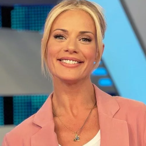 Ζέτα Μακρυπούλια | "Ξέρω ότι έχω μια εμφάνιση, όπως ξέρω ότι όλα αυτά θα περάσουν. Μεγαλώνω…"