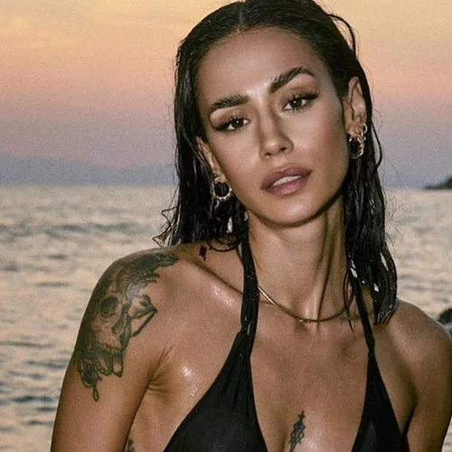 GNTM | H οργή του Twitter για το "όχι" των κριτών στην Ειρήνη Θεοδωράκη