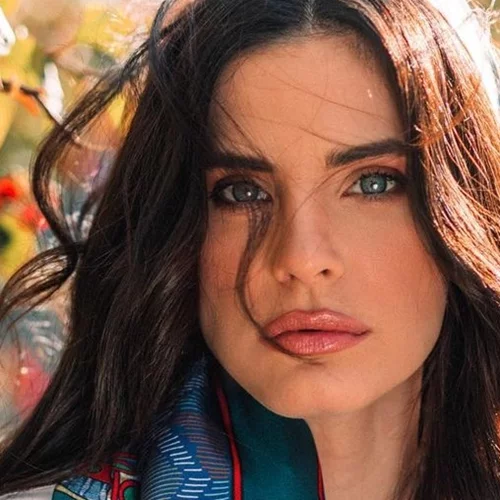 Χριστίνα Μπόμπα | Μετέτρεψε το σπίτι της στο απόλυτο χριστουγεννιάτικο όνειρο