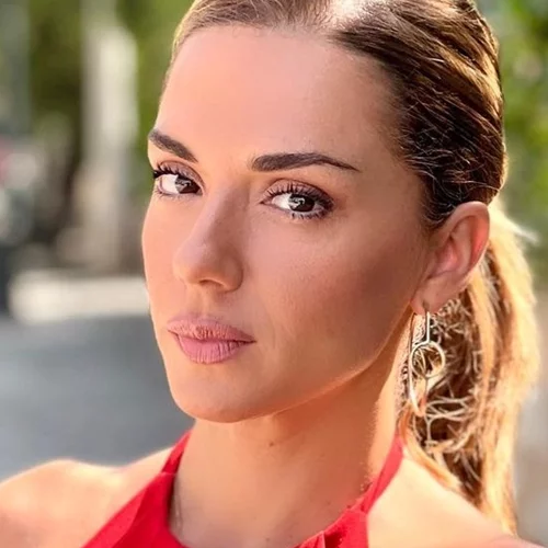 Βάσω Λασκαράκη | Μας δείχνει το βραδινό της κόρης της και η αντίδρασή της είναι ξεκαρδιστική