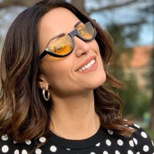 Δημήτρης και Κωνσταντίνος Φερεντίνος | Οι δίδυμοι γιοι της Σοφίας Παυλίδου είναι άκρως γοητευτικοί - Η σπάνια οικογενειακή φωτογραφία