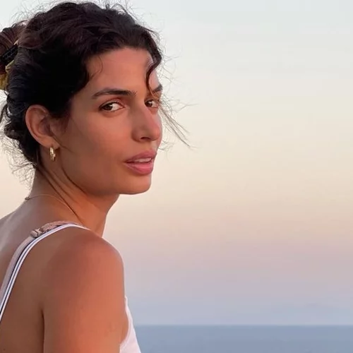 Τόνια Σωτηροπούλου | Φιλάει με πάθος τον Κωστή Μαραβέγια με αφορμή την "Παγκόσμια Ημέρα Φιλιού"