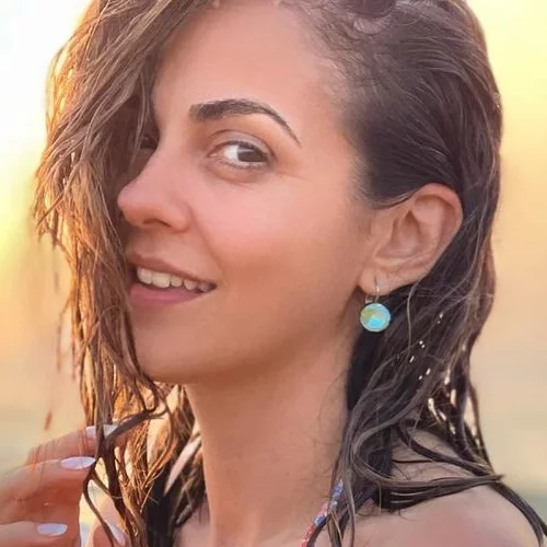 Λυδία Παπαγιάννη | Η 13χρονη πανύψηλη κόρη της Αγγελικής Δαλιάνη είναι ίδια η μαμά της - σαν δυο σταγόνες νερο