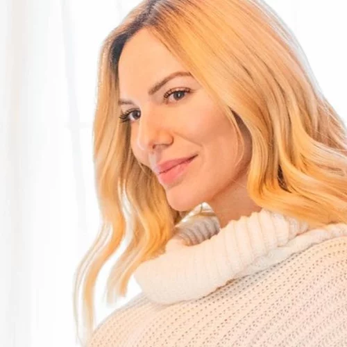 Ιωάννα Μαλέσκου | "Αγαπητό μου σώμα, θυμήσου πόσο σε φρόντιζα..."