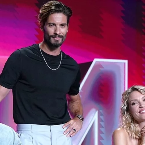 GNTM | O Kαράβας αποχώρησε από το πλατό και το Twitter τον αποθέωσε