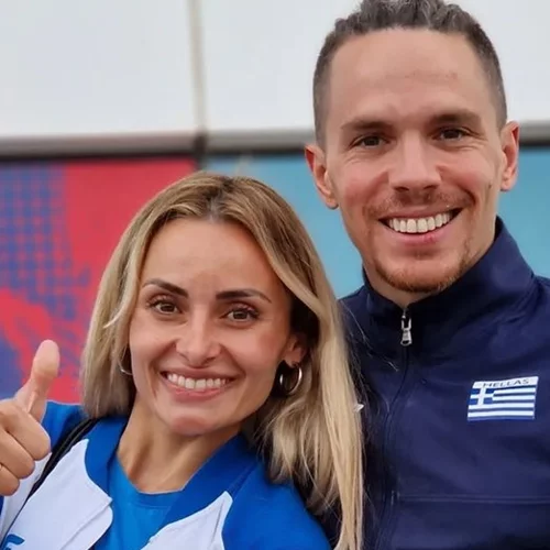 Λευτέρης Πετρούνιας και Βασιλική Μιλλούση | Οι γλυκύτατες κόρες τους πήραν τα πρώτα τους μετάλλια στην ενόργανη γυμναστική