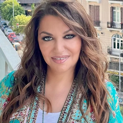 Η Καίτη Γαρμπή και ο Διονύσης Σχοινάς είναι ερωτευμένοι όσο ποτέ | Η ρομαντική ανάρτηση της τραγουδίστριας