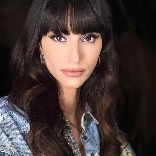 Η Ηλιάνα Παπαγεωργίου έντυσε τη μητέρα της με ρούχα δικά της και οι followers την αποθέωσαν