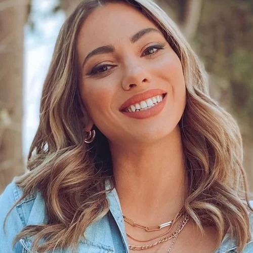 Η Ευρυδίκη Βαλαβάνη είναι και πάλι ερωτευμένη | Αυτός είναι ο νέος της σύντροφος