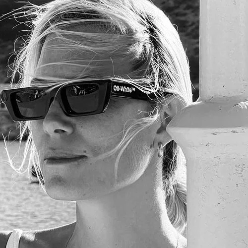 Βίκυ Καγιά | Απαθανατίζει τον Ηλία Κρασσά στο πιο γλυκό στιγμιότυπο με τα παιδιά τους, Μπιάνκα και Κάρολο