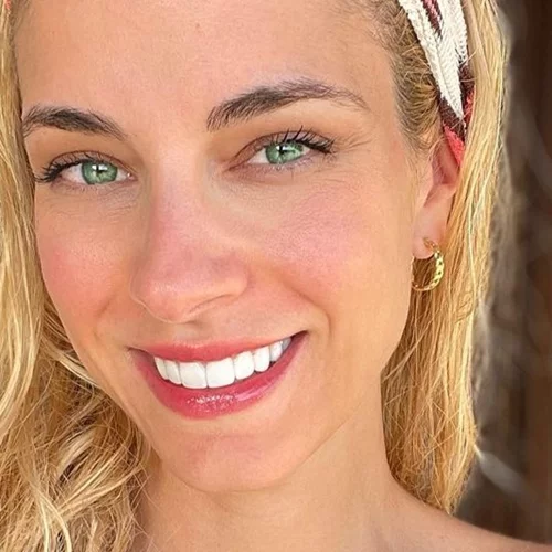 Δούκισσα Νομικού | Έτσι ευχήθηκε στον μπαμπά της για τα γενέθλιά του - Οι γλυκές ευχές και οι throwback φωτογραφίες