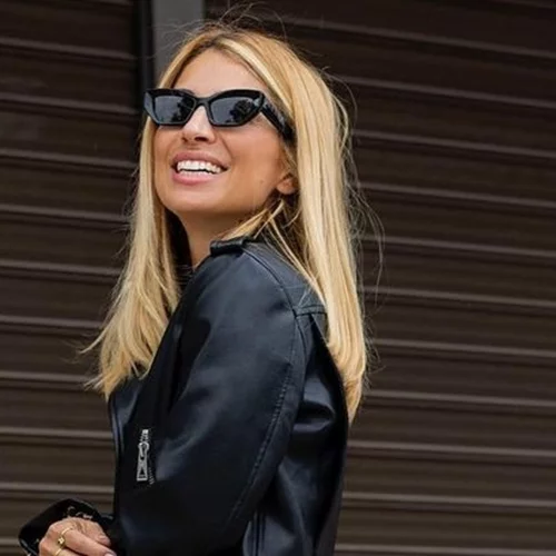 Η Μαρία Ηλιάκη είναι πιο γυμνασμένη από ποτέ | Ποζάρει με πλεκτό bra και μας δείχνει τους καλλίγραμμους κοιλιακούς της