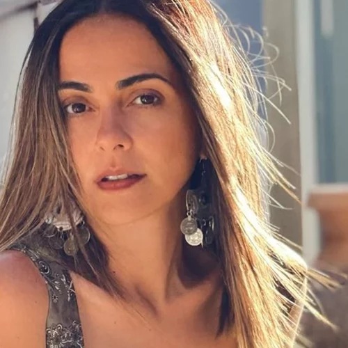 Αγγελική η όμορφη | Η Αγγελική Δαλιάνη ποζάρει φορώντας το animal print μπικίνι της και ενθουσιάζει τους θαυμαστές της