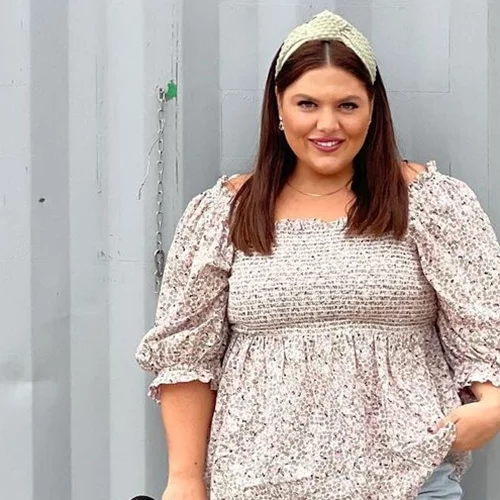 H Δανάη Μπάρκα για το οδοιπορικό στα Τέμπη | "Φτάσαμε στην πόλη και γύρω μας υπήρχαν μόνο νεκροφόρες"