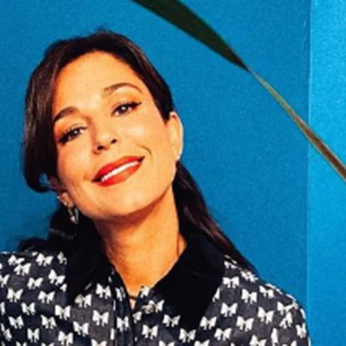 Κατερίνα Παπουτσάκη | "Την εποχή που έκανα το σίριαλ για την Αλίκη και μετά από αυτό άρχισε να αναδύεται η νόσος του Κρον"