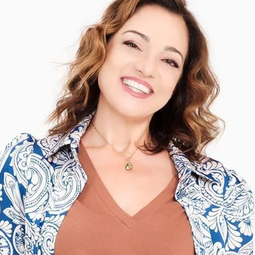 Ελένη Καρακάση | "Η υστερεκτομή είναι ένα σοκ για τον οργανισμό αλλά δεν σκέφτηκα στιγμή να πω στον γιατρό να μην το κάνουμε"