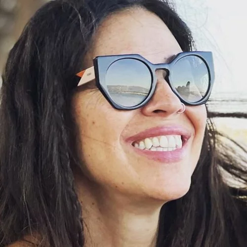 Το πιο γυμνασμένο κορμί της τηλεόρασης | Η Nαταλία Δραγούμη εντυπωσιάζει με μαγιό στις διακοπές