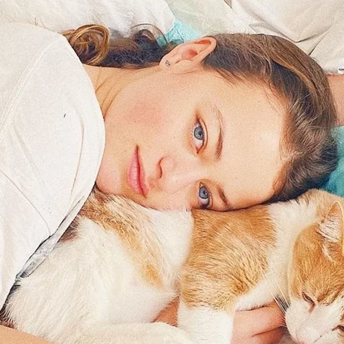 Γαία Μερκούρη | Μας δείχνει για πρώτη φορά το χαριτωμένο και vintage μπαλκόνι του σπιτιού της