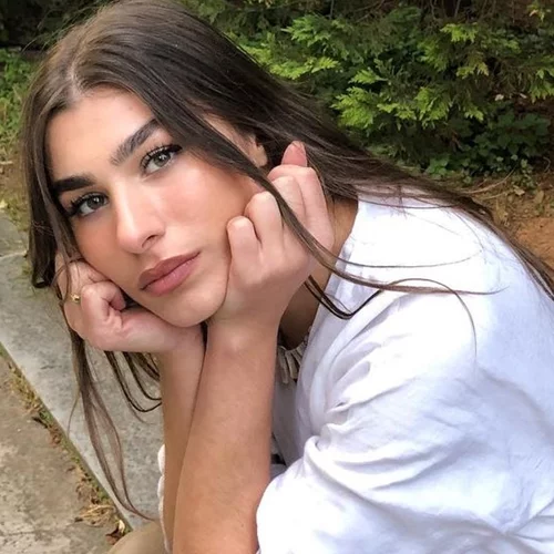 Χρύσα Μιχαλοπούλου | Οι νέες φωτογραφίες της εγκυμονούσας από τις καλοκαιρινές της διακοπές