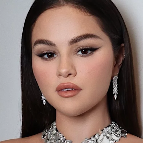 Emmy Awards 2024 | Τα beauty looks που ξεχώρισαν στο κόκκινο χαλί