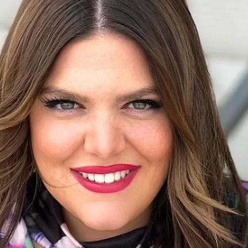 Celebrity News | Η αδυναμία της Μπάρκα στους μάγειρες, η παλιά συνεργάτιδα του Καπουτζίδη και η εμφάνιση του Μάνου Δασκαλάκη