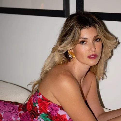 Party glam | 5 διάσημες Ελληνίδες μας δίνουν έμπνευση για τα χτενίσματα του ρεβεγιόν