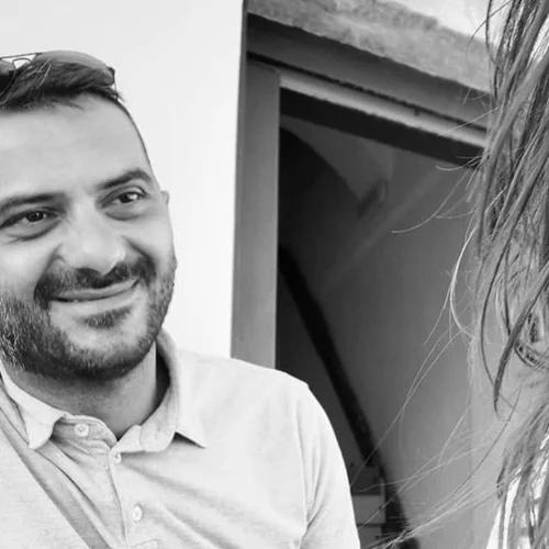 Λεωνίδας Κουτσόπουλος | Η τεράστια και υπέροχη ανθοδέσμη που χάρισε στη Χρύσα Μιχαλοπούλου με αφορμή την ημέρα του Αγίου Βαλεντίνου