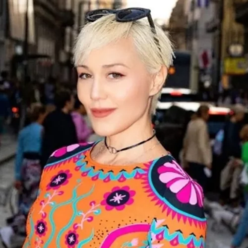 Πηνελόπη Αναστασοπούλου | "Θέλω να ανοίξω την αγκαλιά μου και να βάλω μέσα την πρώτη καταγγέλλουσα γιατί νιώθω ότι αυτό το κορίτσι δε δικαιώθηκε"