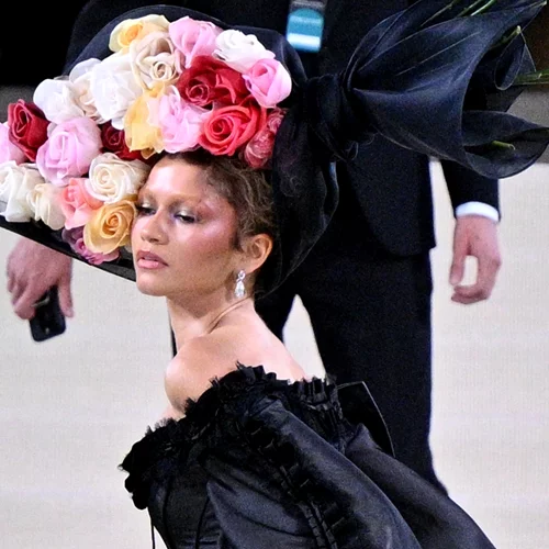 Zendaya | Τα 3 διαφορετικά beauty looks της στο Met Gala δίχασαν το κοινό