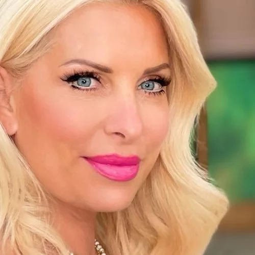 Celebrity News | Η παρέμβαση της Μενεγάκη στην εκπομπή του Λιάγκα, το θρίλερ με τον "Άγιο Παΐσιο" και η εκπομπή που δεν απήλαυσε η Ηλιάνα