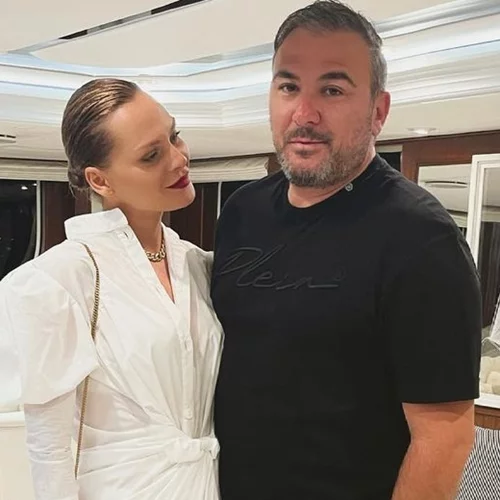 Υβόννη Μπόσνιακ - Αντώνης Ρέμος | Αποδεικνύουν για ακόμη μία φορά πως είναι το πιο ταιριαστό ζευγάρι της ελληνικής showbiz