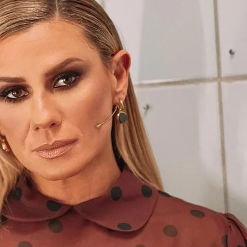 Κατερίνα Καραβάτου | Η γλυκιά ανάρτηση για τα γενέθλια του κατάξανθου Αρίωνα που γίνεται σήμερα 7 ετών