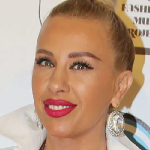 Γωγώ Μαστροκώστα | Τι συμβαίνει με την υγεία της; Όσα αποκάλυψε η αδερφή της