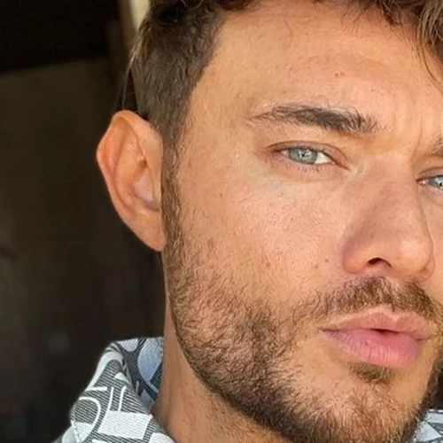 Δημήτρης Γιαννέτος | Η εξομολόγηση για το bullying και τη σεξουαλική παρενόχληση που βίωσε ως παιδί εξαιτίας της σεξουαλικότητας του