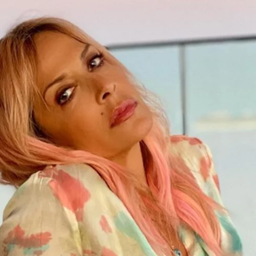 Άννα Βίσση | Η τρυφερή φωτογραφία και η "τυχαία" συνάντηση με τον Νίκο Καρβέλα